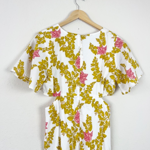 Beyond By Vera Giselle Floral Cutout Maxi Dress Size Medium - Picture 6 of 7